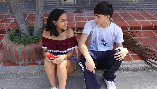 INVITING MY NEIGHBOR’S BRUNNY NEIGHBOR Valentina to my house when her boyfriend is not home – ValentinaHot10