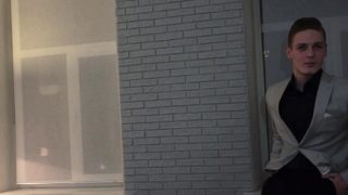 Breathtaking maiden Alice enjoys her fuck experience